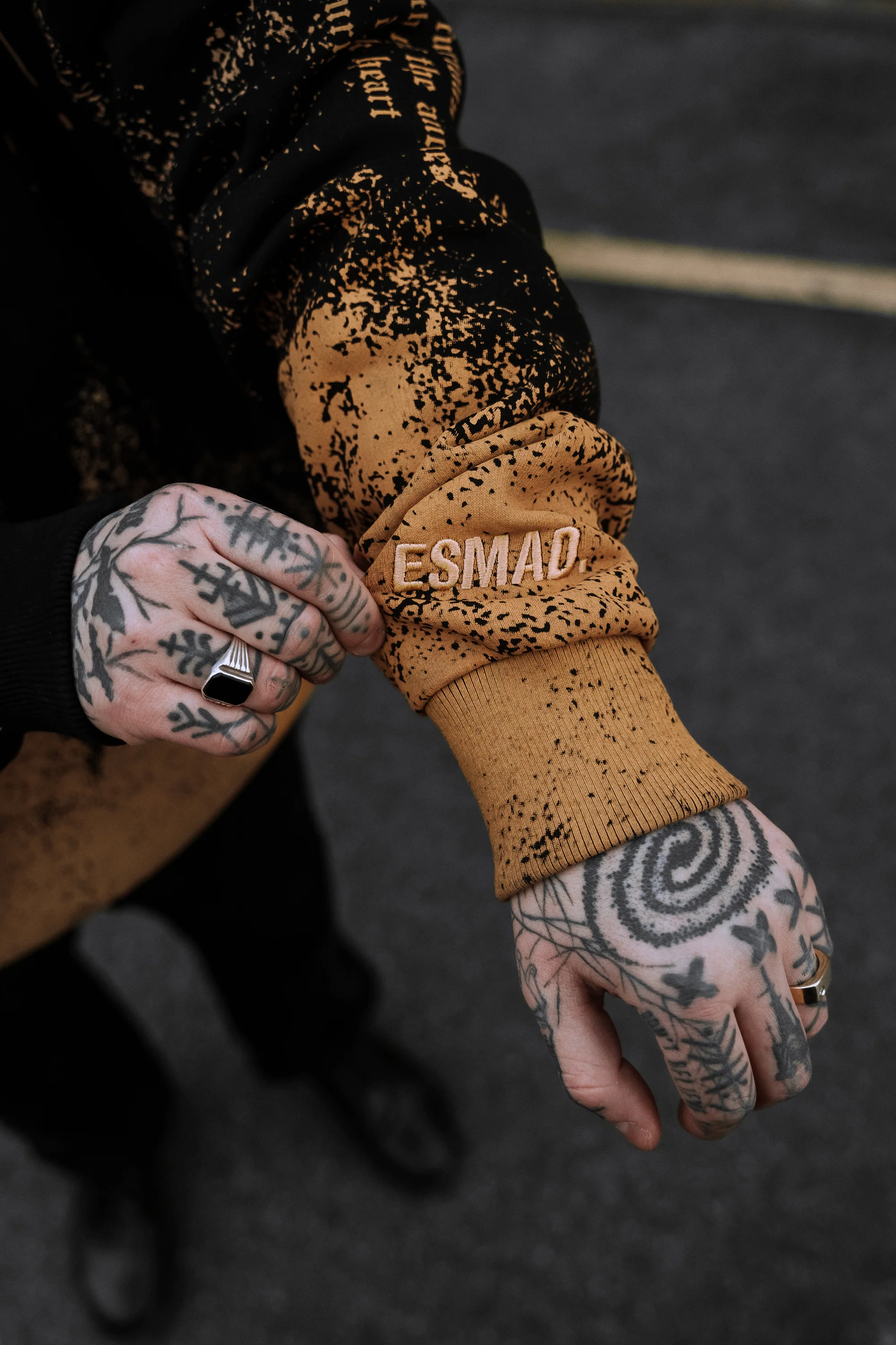 Thumb 4